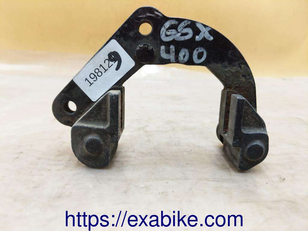 caliper bracket, front left Suzuki GSX 400 - photo 1
