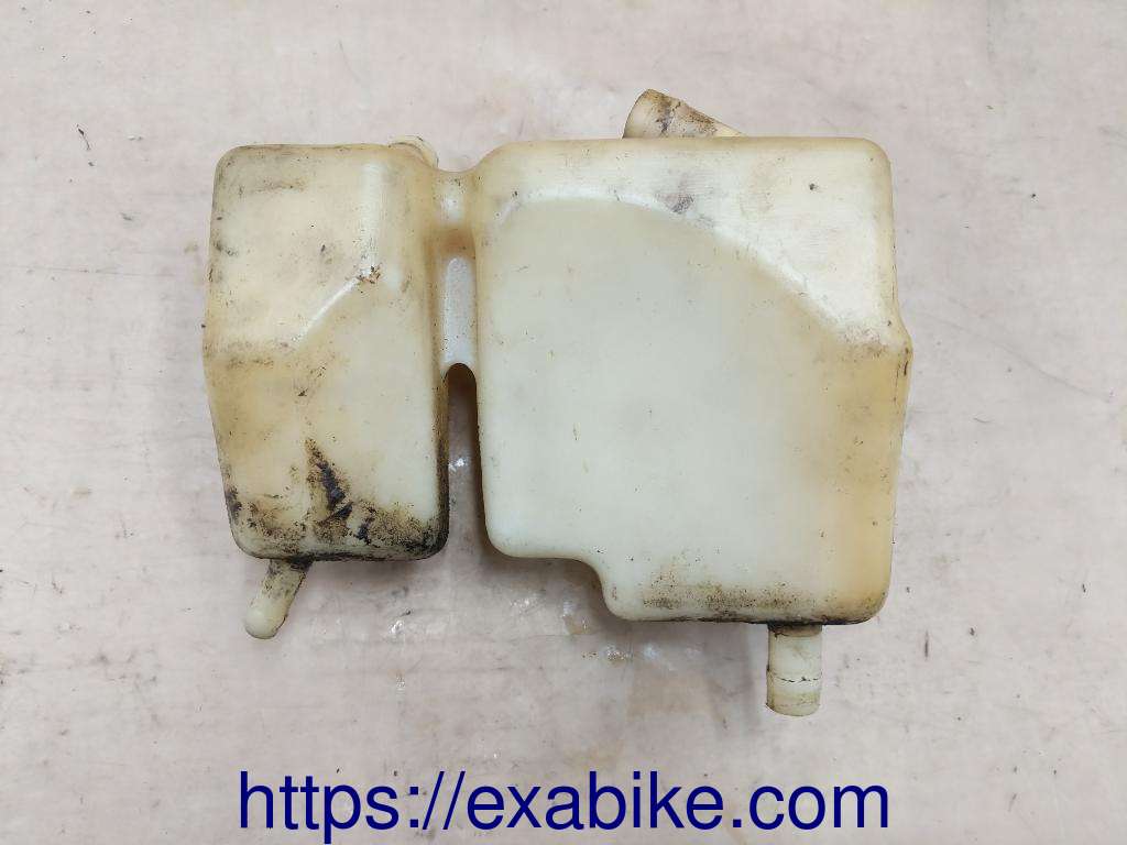breather Honda VF750F - photo 2