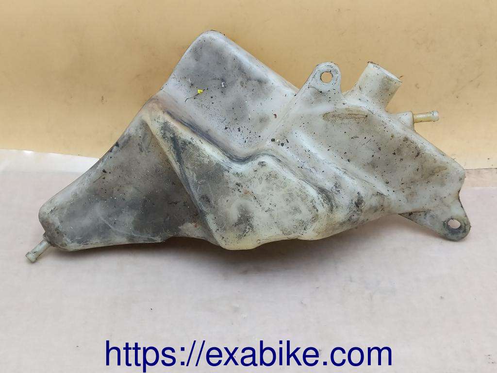 expansion tank Suzuki GSXR 600 - photo 2