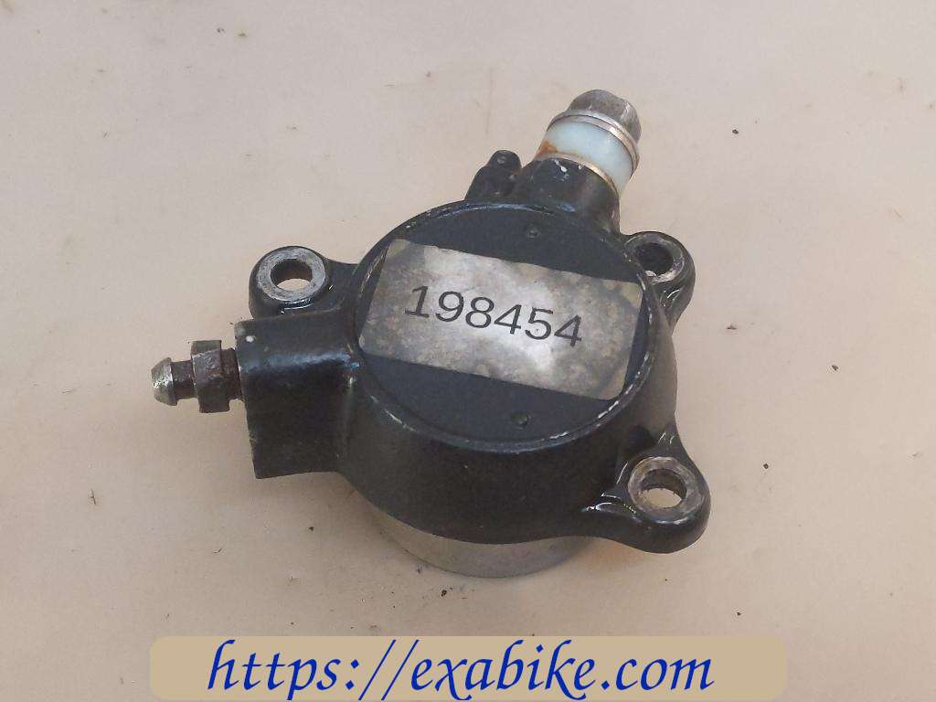 clutch slave cylinder Honda VFR 750 - photo 1
