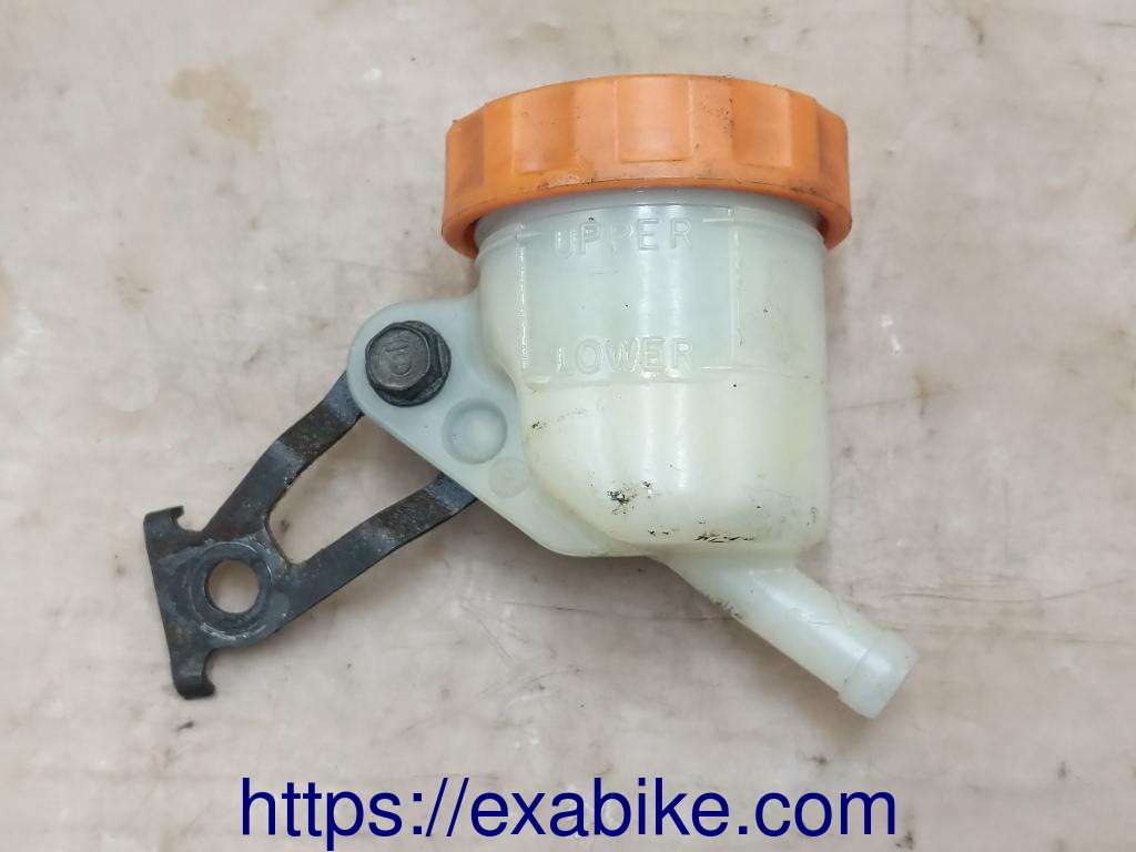 brake fluid reserve Honda VFR 750 - photo 1