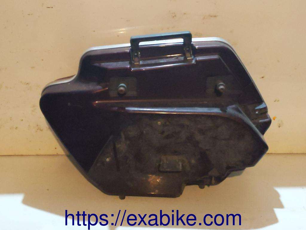 saddlebag, left Yamaha XVZ 1200 Venture - photo 2
