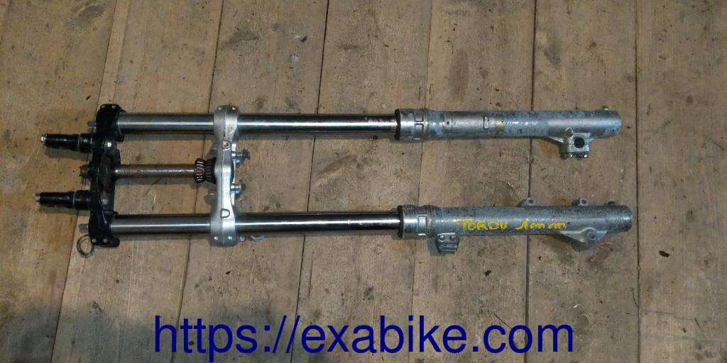 fourche Honda XL 600 RM - photo 2