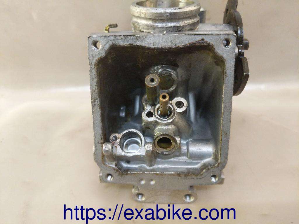 corps de carburateur N°1 Yamaha XJ 600 Diversion - photo 3