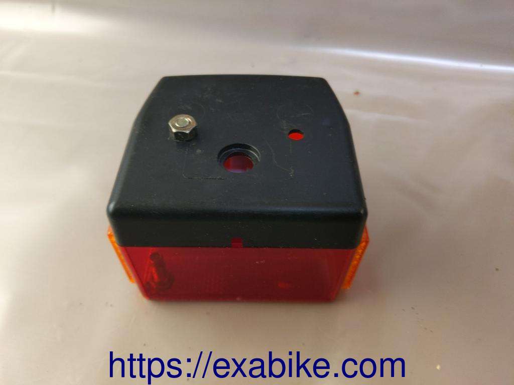 tail light Peugeot 103 - photo 3