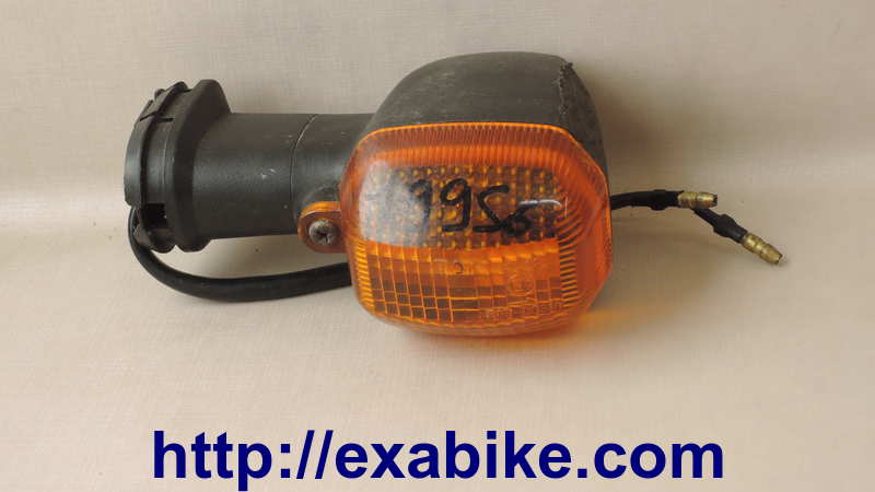 turn signal, front left Yamaha R6 - photo 1