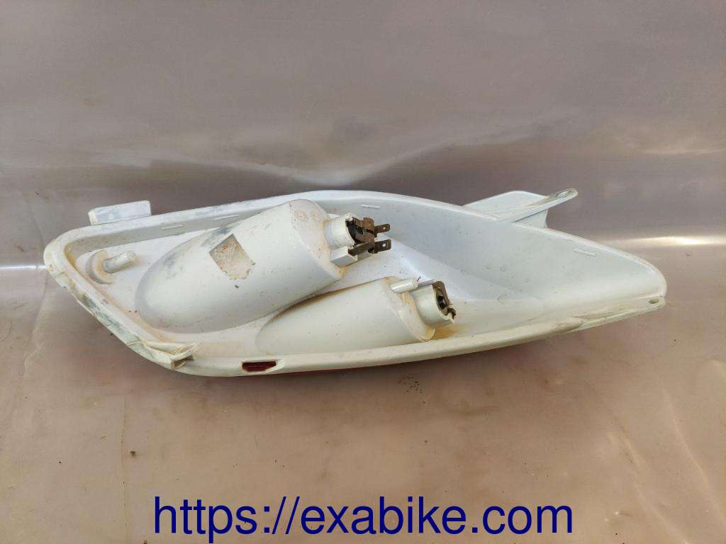tail light Yamaha X-MAX 125 - photo 2