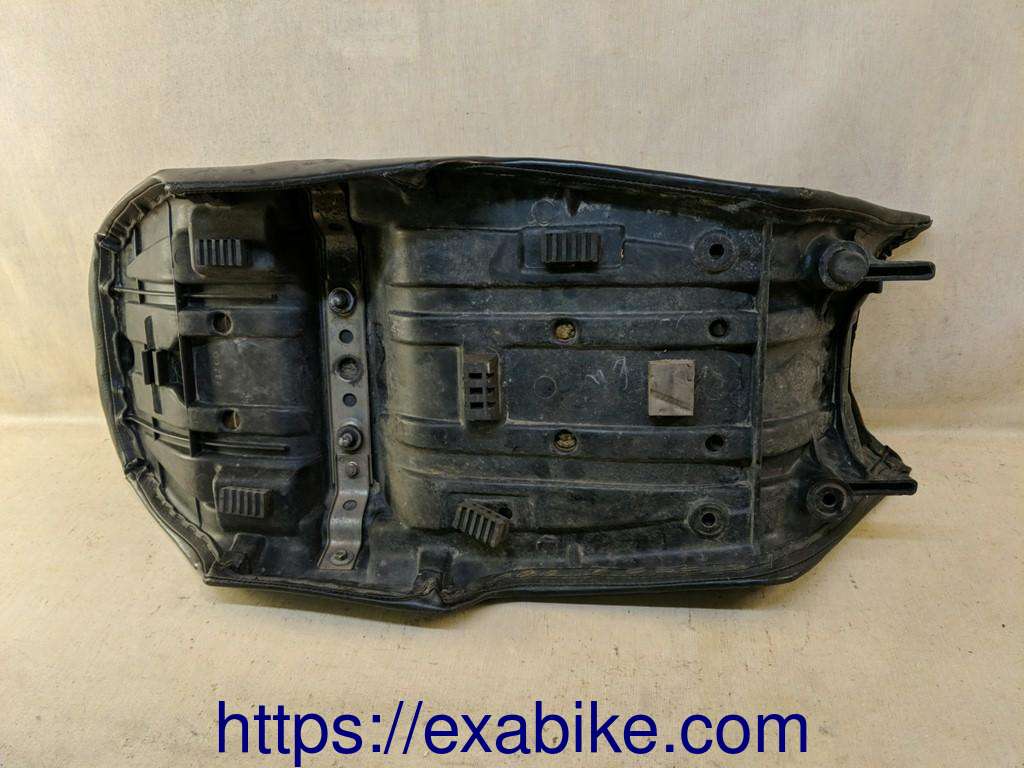 selle Suzuki GS 750 - photo 4