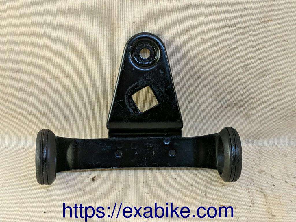 headlight holder Suzuki GSX 250 - photo 1