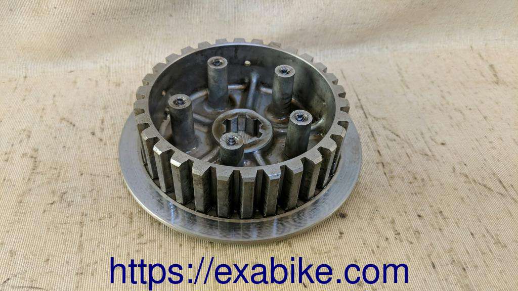 center clutch Suzuki GN 125 - photo 1