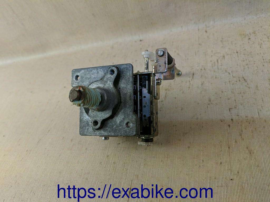speedometer Honda VF1000F - photo 2