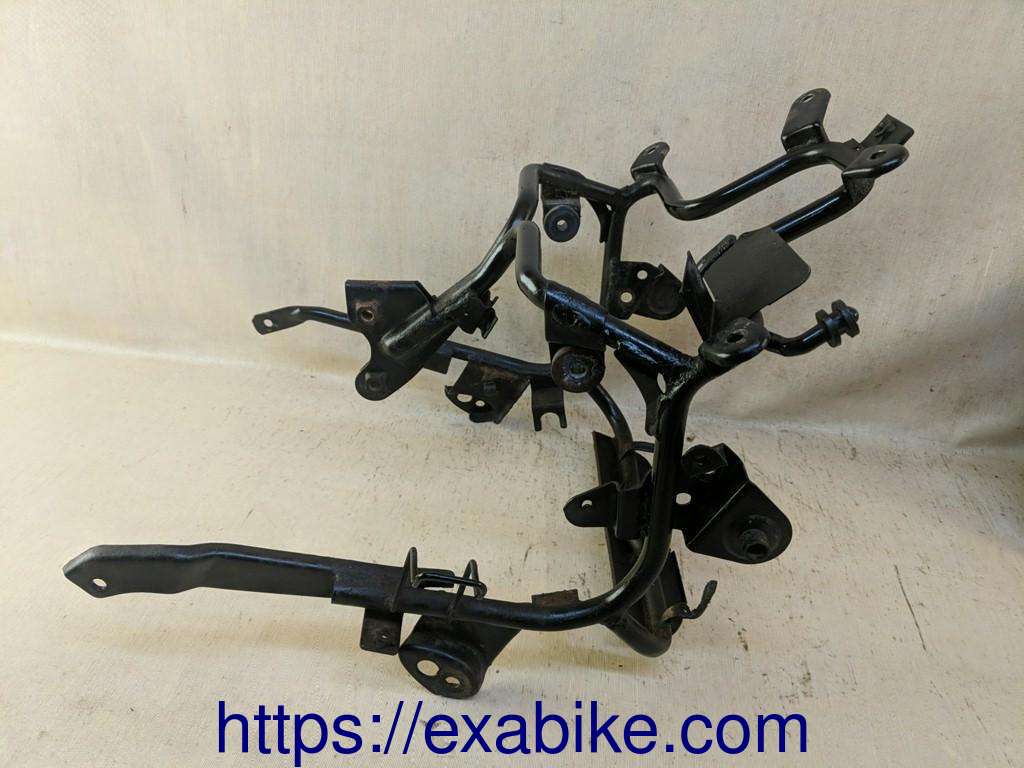 fairing bracket Honda VF1000F - photo 3