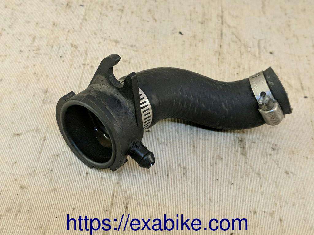 radiator filler neck Honda VF1000F - photo 1