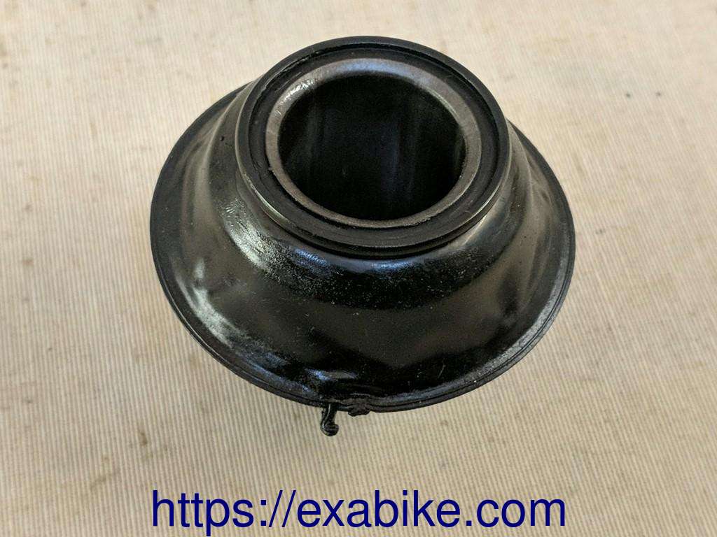 carburetor vacuum valve Honda VF1000F - photo 1