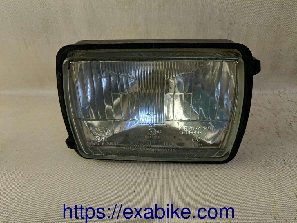 headlight Voir la photo ou référence modele a identifier - photo 1