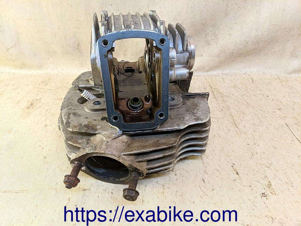 cylinder head, vertical Ducati 600 Monster - photo 4