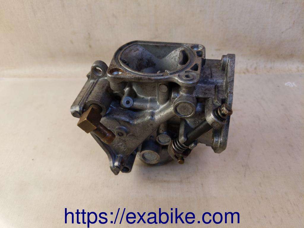 corps de carburateur arrière gauche Honda VF500F - photo 1