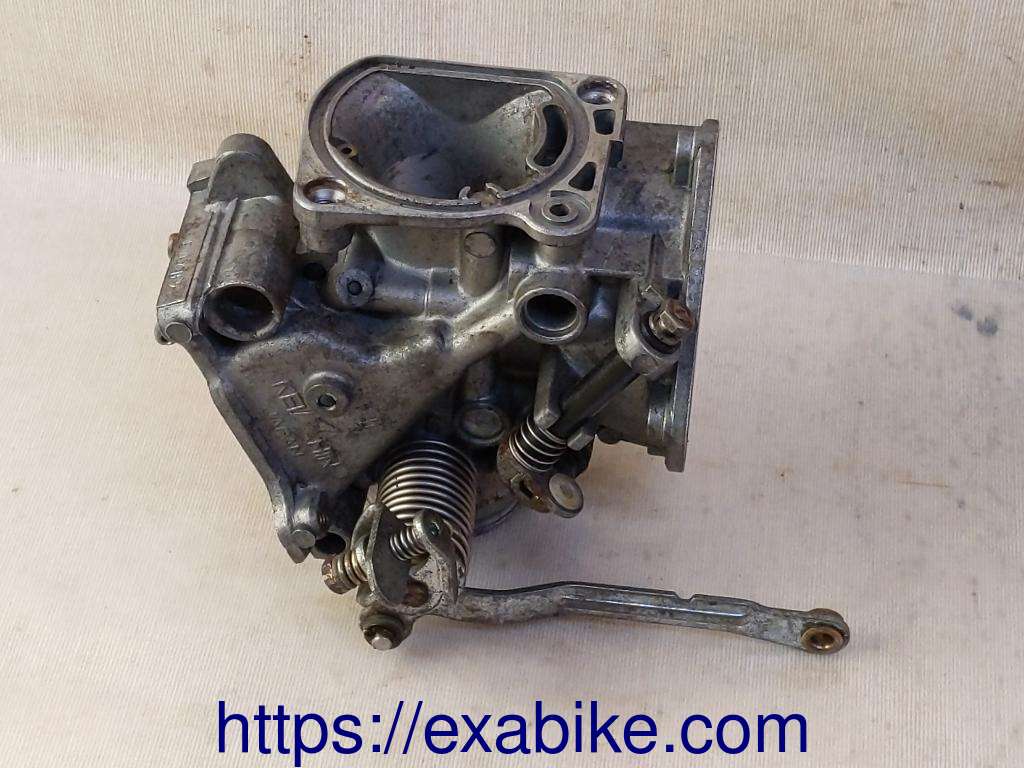 carburetor body, rear right Honda VF500F - photo 1