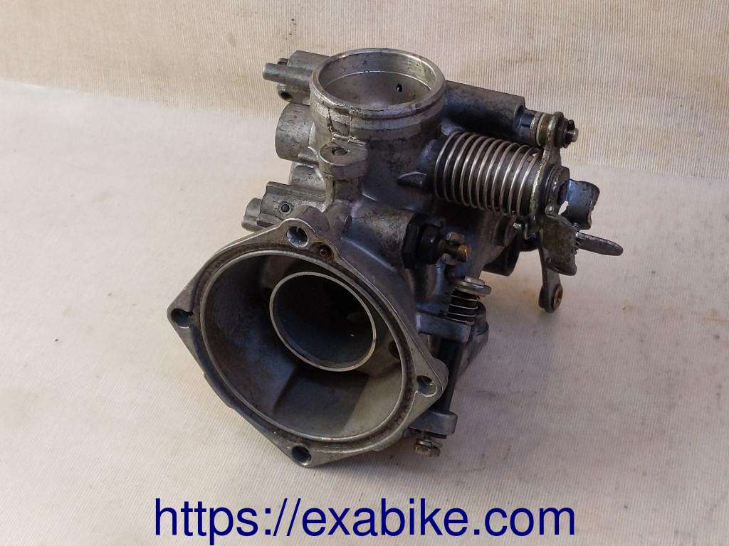 carburetor body, rear right Honda VF500F - photo 3