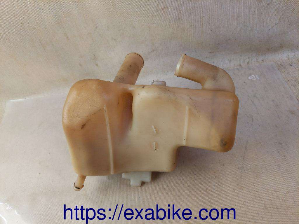 expansion tank Honda VF1000F - photo 2