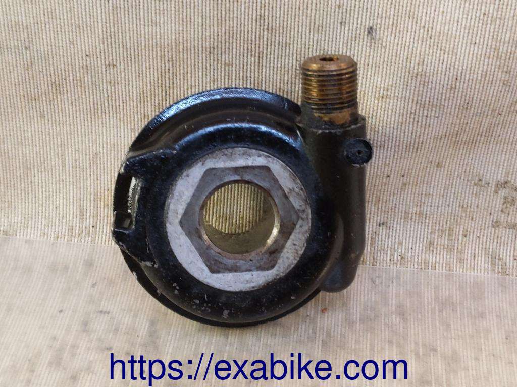 speedometer gear Yamaha XJ 900 - photo 1
