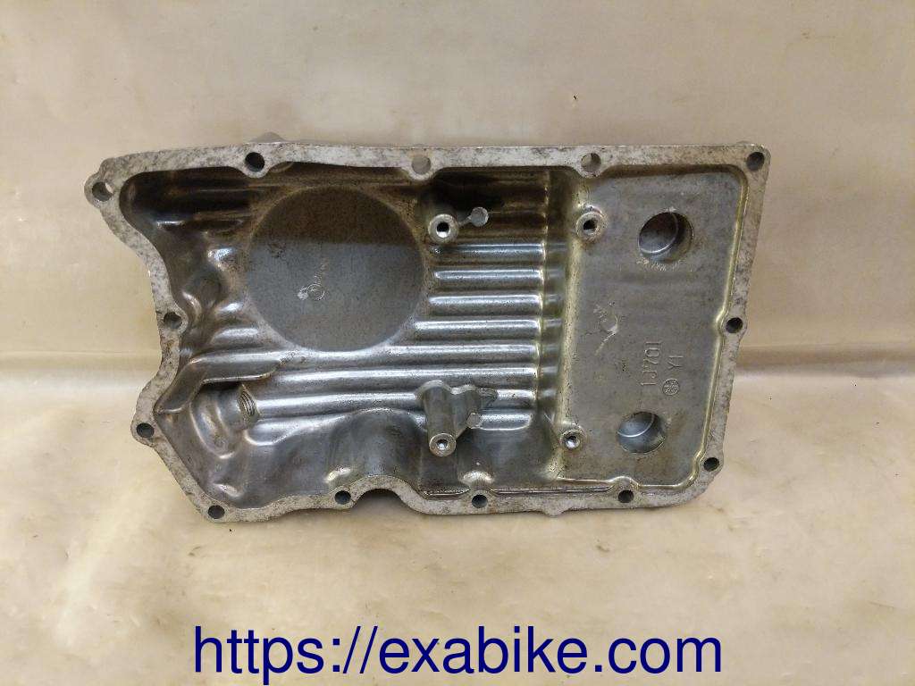 oil pan Yamaha XS 750 - photo 2