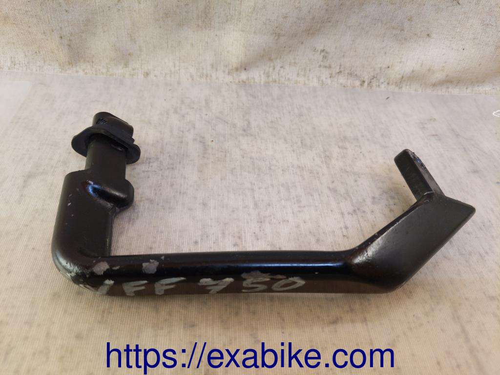 rear handle grab Honda VF750F - photo 1