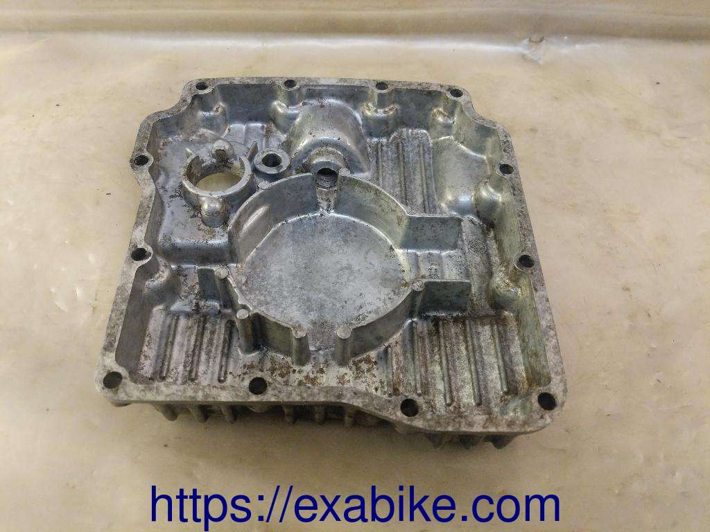 oil pan Yamaha XJ 400 - photo 3
