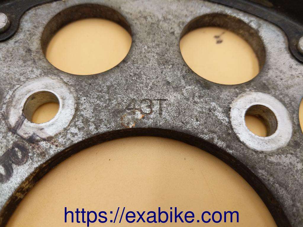 rear sprocket Honda CBX 400 - photo 2