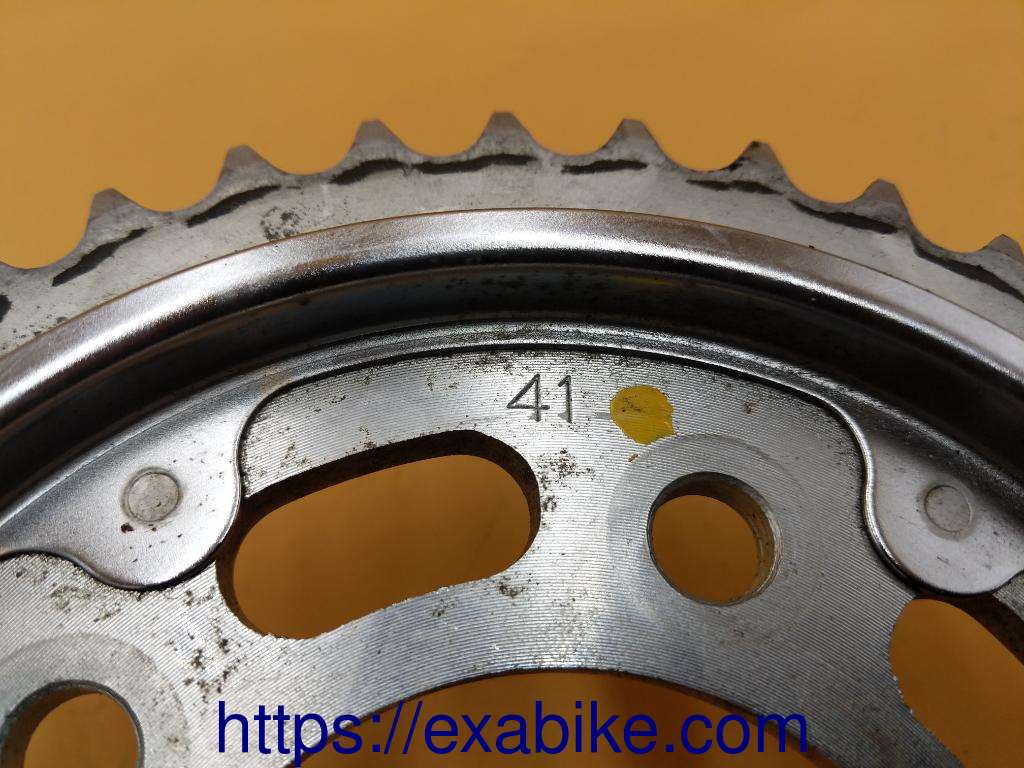 rear sprocket Honda CBR1000F - photo 2