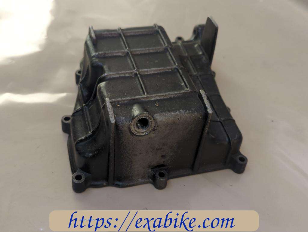 oil pan Honda VF1000R - photo 2