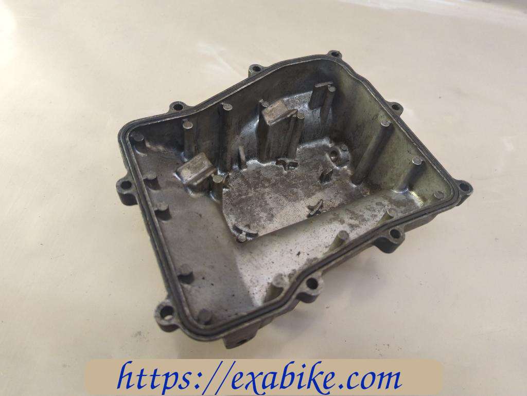 oil pan Honda VF1000R - photo 3
