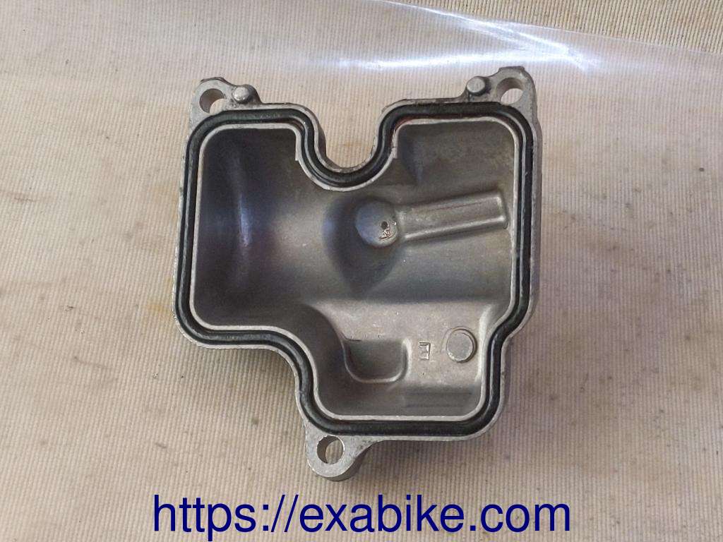 carburetor float chamber, front right Honda VFR 750 - photo 2
