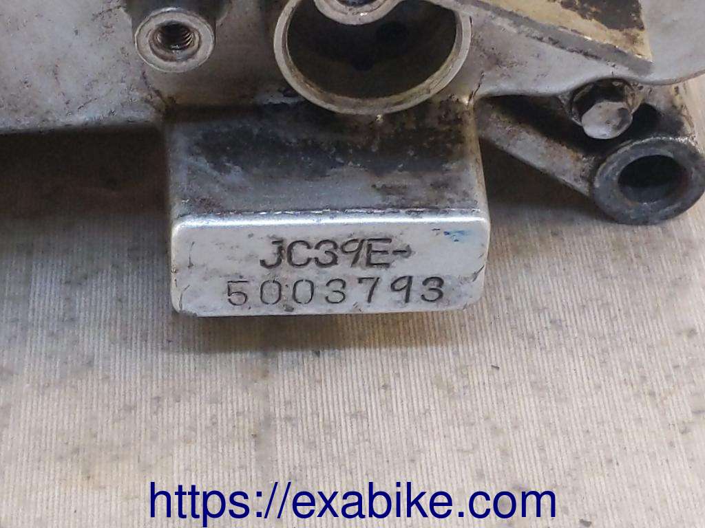 bas moteur Honda CBR 125 - photo 4