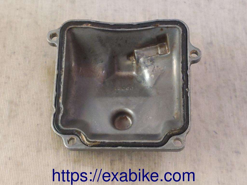 cuve de carburateur droit Yamaha FZ 750 - photo 2