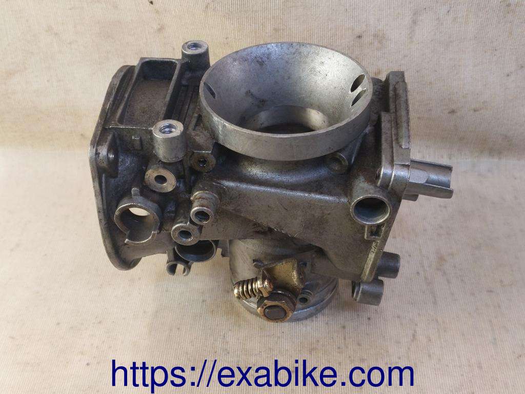 carburetor body, N°2 Suzuki GSXR 750 - photo 1