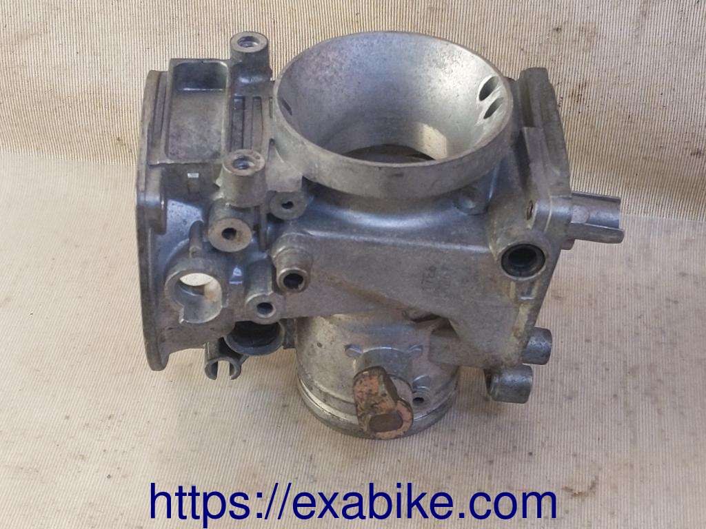 carburetor body, N°4 Suzuki GSXR 750 - photo 1