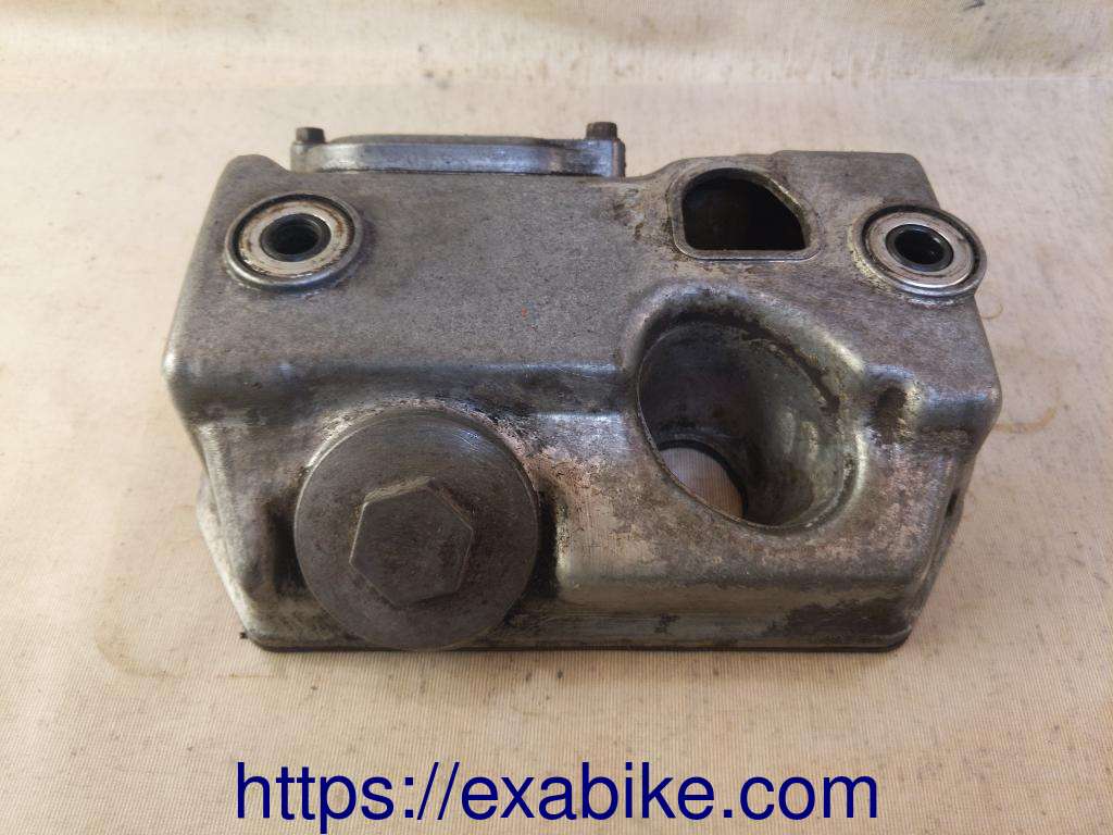 cylinder head cover, front Honda VT500E - photo 1