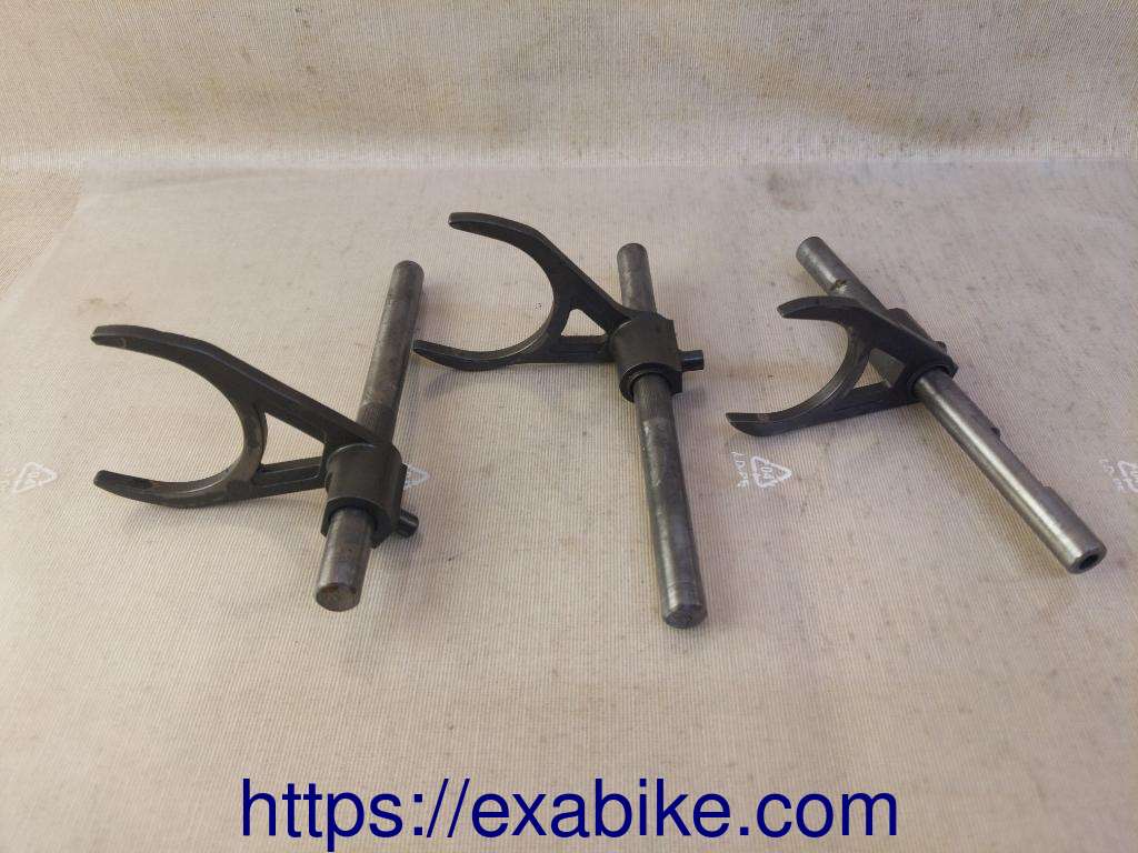 gearshift forks KTM MX 125 - photo 1