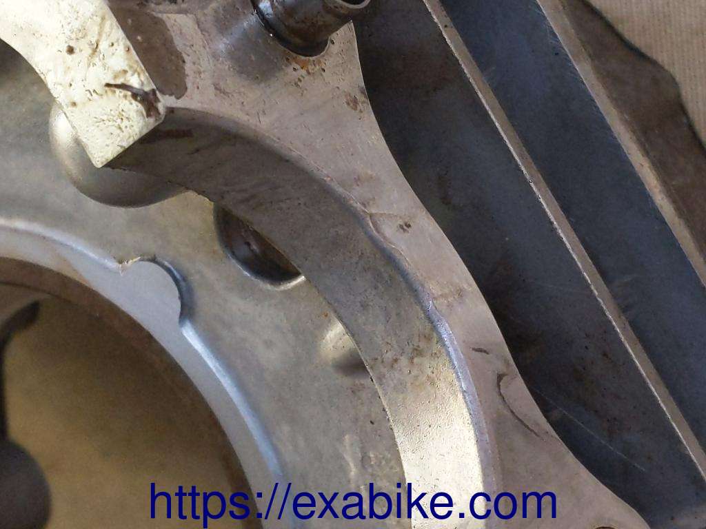 crankcase, left Honda VT 125 Shadow - photo 4