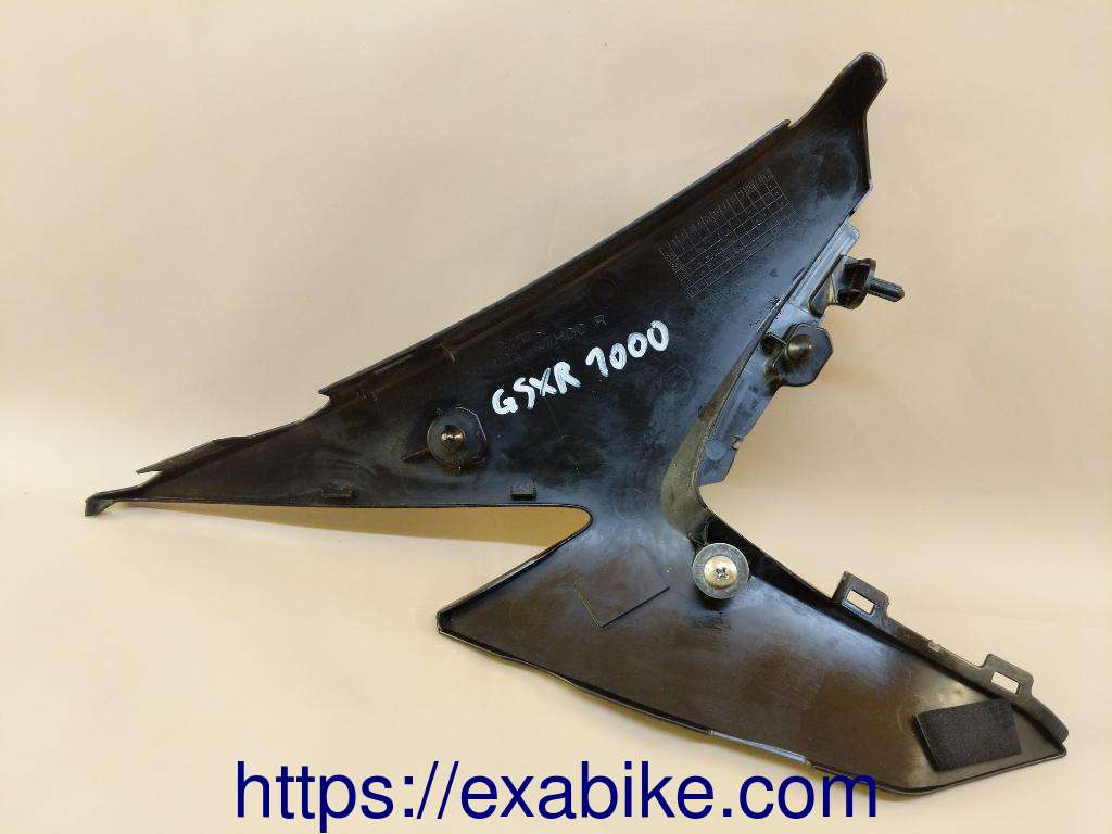 cache sous selle Suzuki GSXR 1000 - photo 2