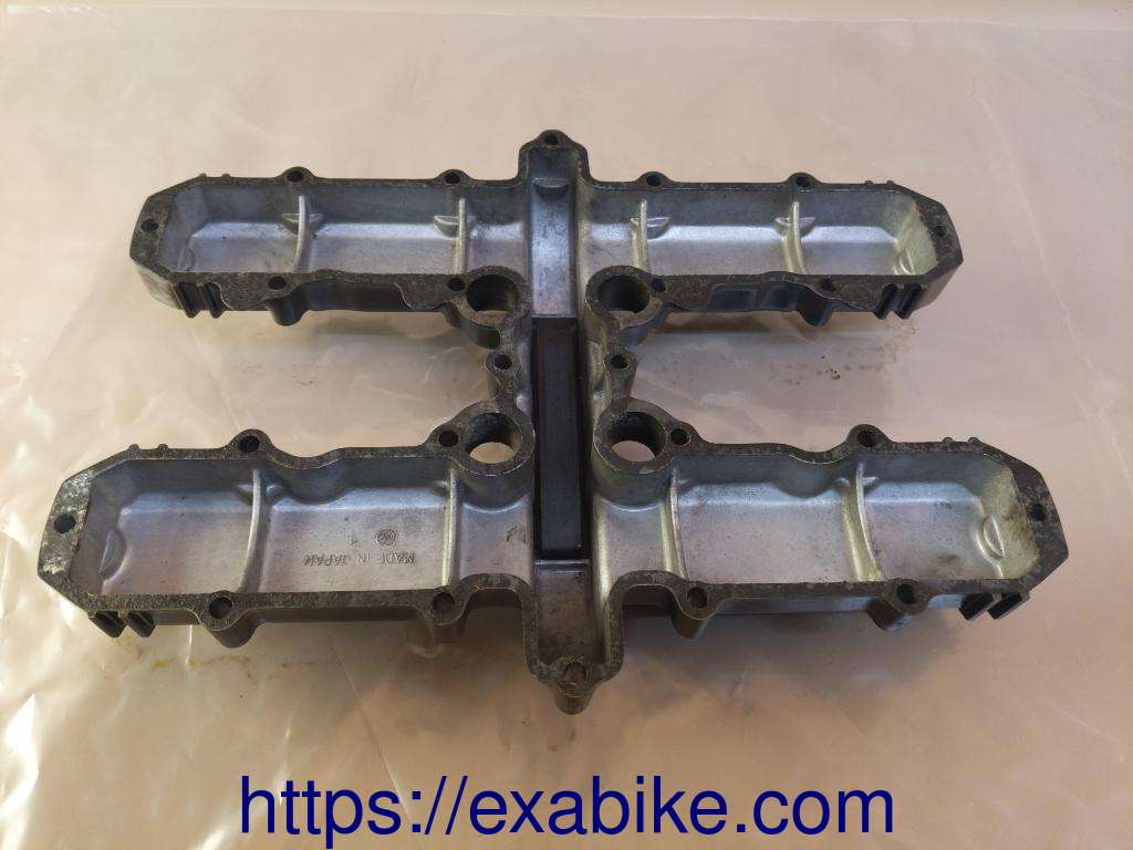 couvre culasse Kawasaki GPZ 550 - photo 3