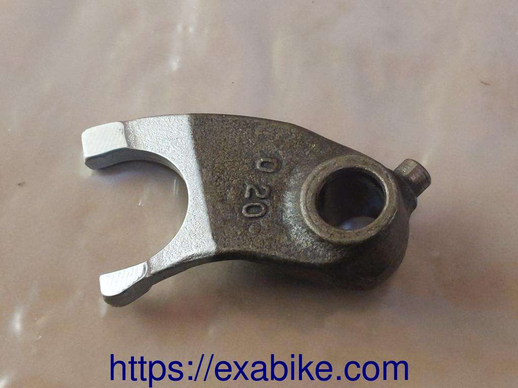 gearshift fork, center Honda Rebel 125 - photo 2