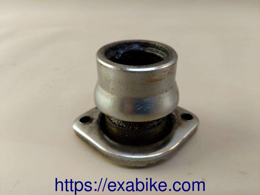 rear exhaust pipe Yamaha XZ 550 - photo 1