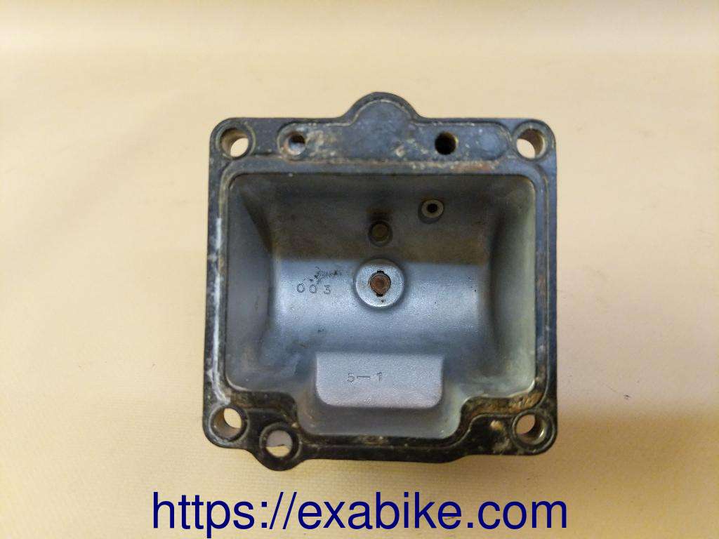 carburetor float chamber Suzuki GS650E - photo 3