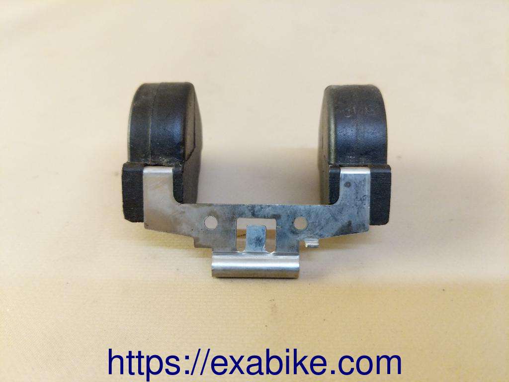 carburetor float Suzuki GS650E - photo 1