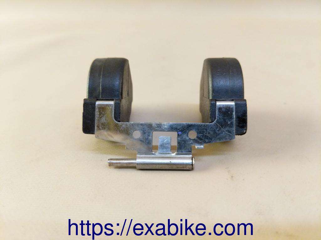 carburetor float Suzuki GS650E - photo 1