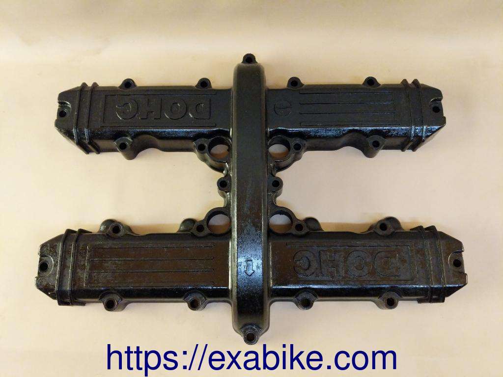 cylinder head cover Kawasaki GPZ 550 - photo 1
