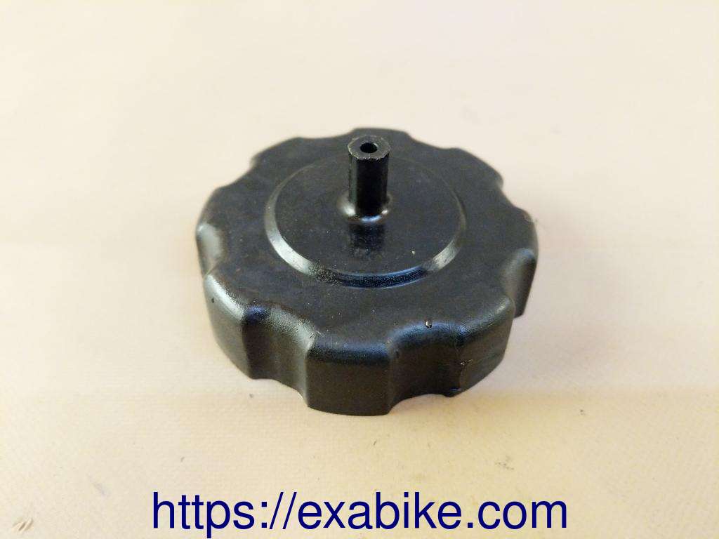 fuel tank cap Aprilia RS 125 - photo 1