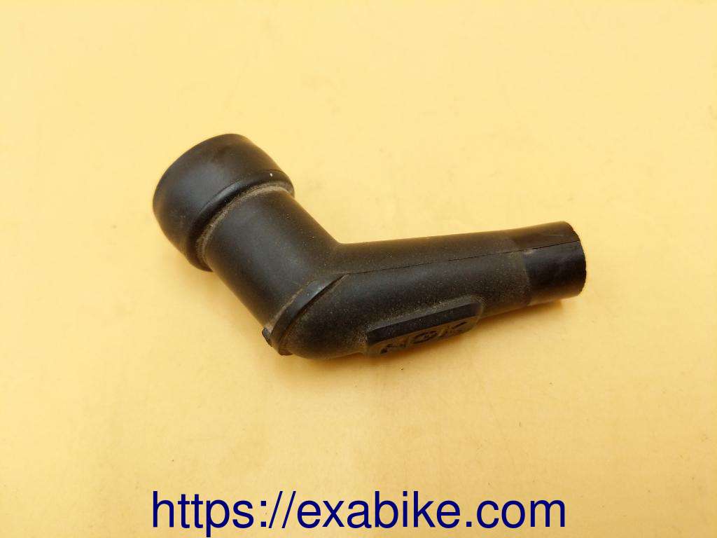 spark plug cap Yamaha XJ 400 - photo 1